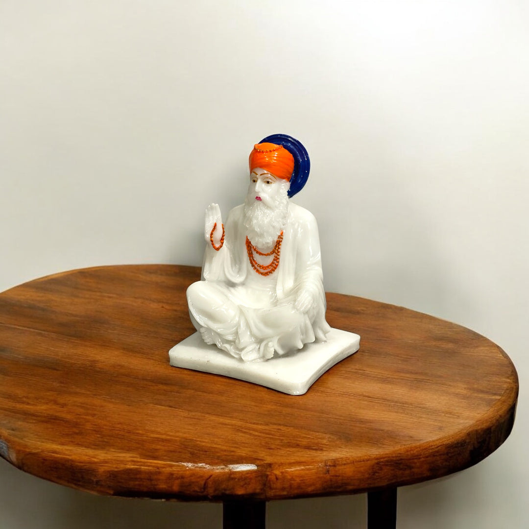 Guru Nanak Dev Marble Idol, Marble Guru Nanak Dev Statue H 19 cm